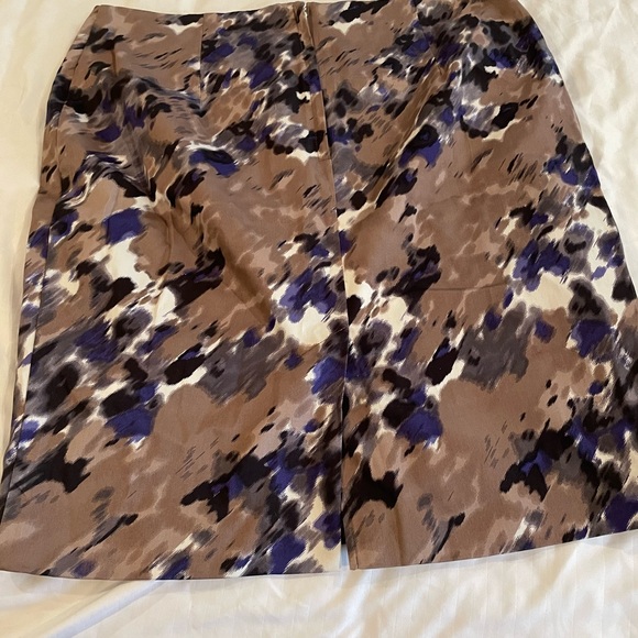 Rw&co knee length pencil skirt -worn once. Size 12 - Picture 3 of 3